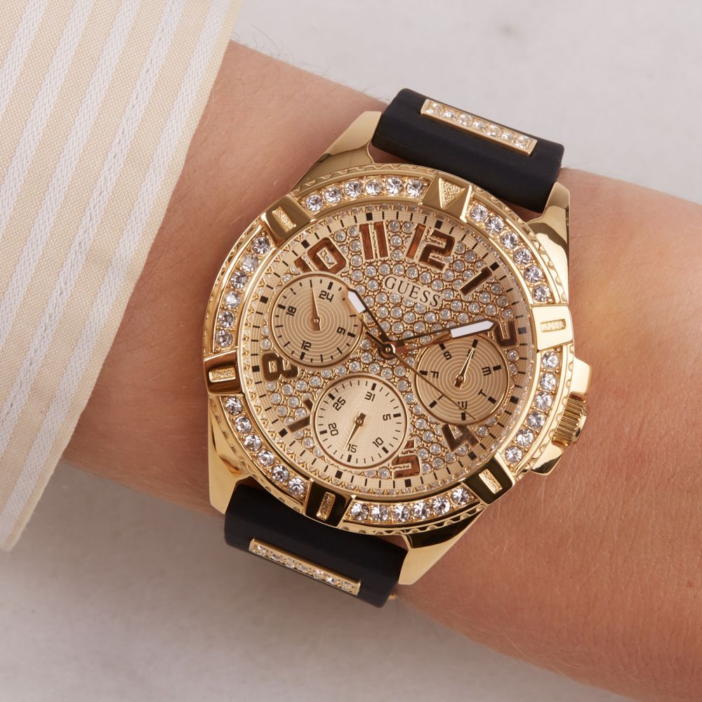 GUESS W1160L1