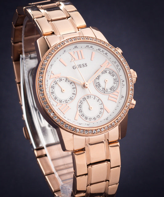 GUESS W0623L2