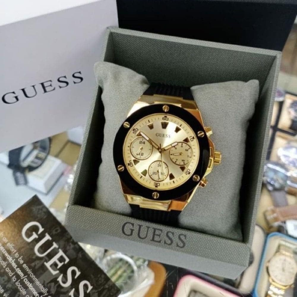 GUESS GW0030L2