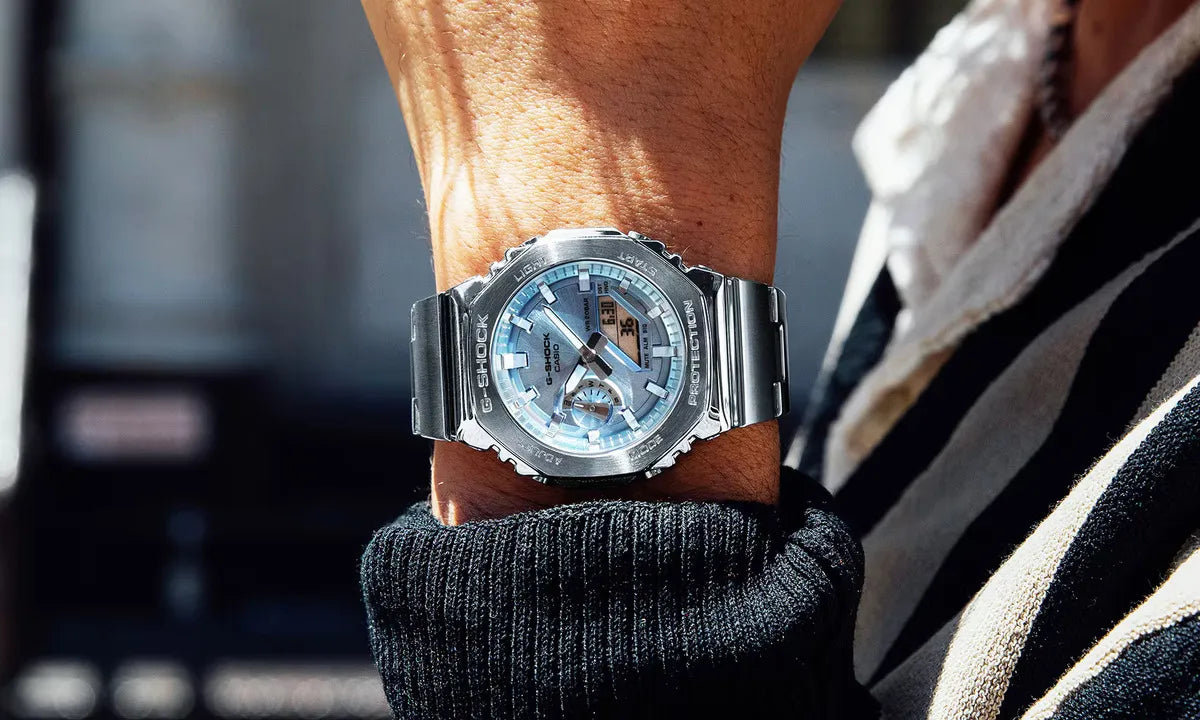 CASIO GM-2110D-2ADR