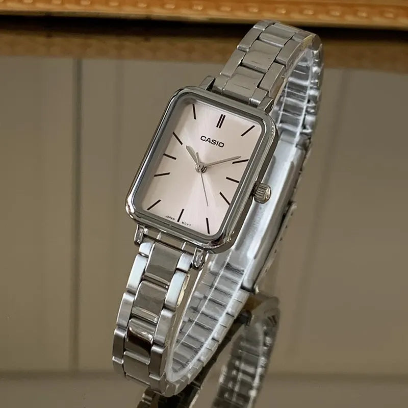 CASIO LTP-V009D-4EUDF