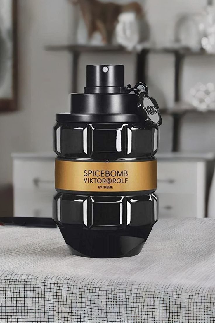 VICTOR&ROLF SPICEBOMB EXTREME 90ML